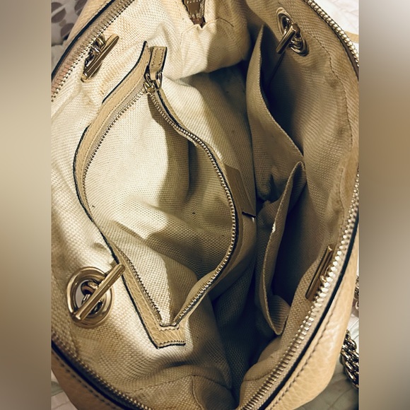 Gucci tan/taupe soho bag - Picture 7 of 14